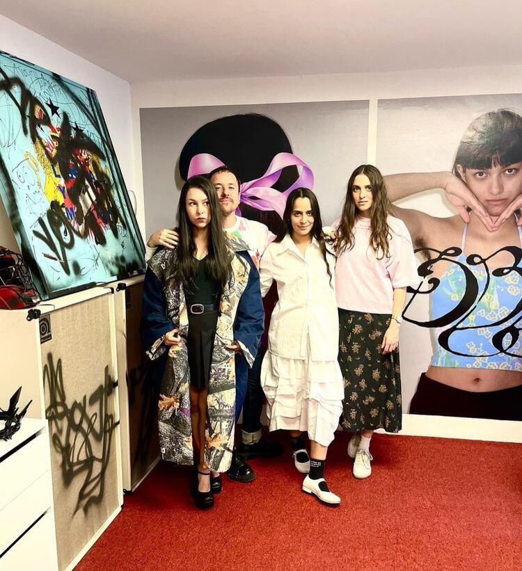 Denisse Guerrero de Belanova a los 42 años