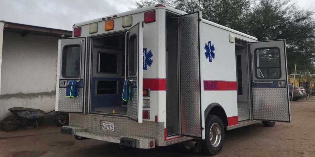 Dona Lilly Téllez ambulancia, en redes le llaman "Lady Chatarra"