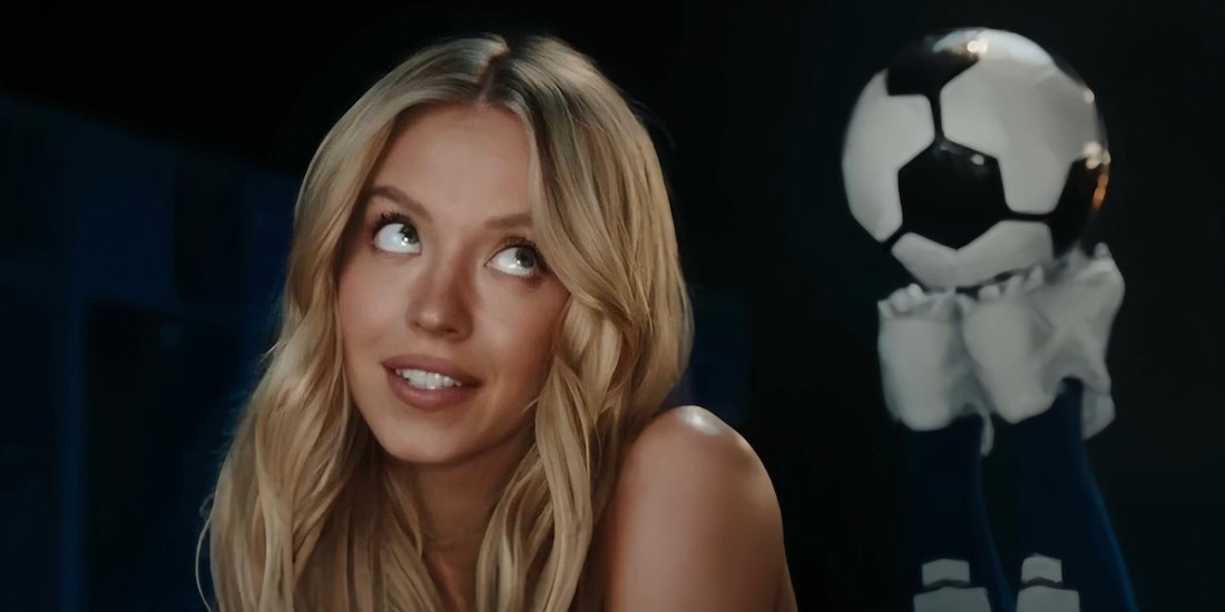 Critican a Sydney Sweeney por polémica campaña donde aparece sin ropa