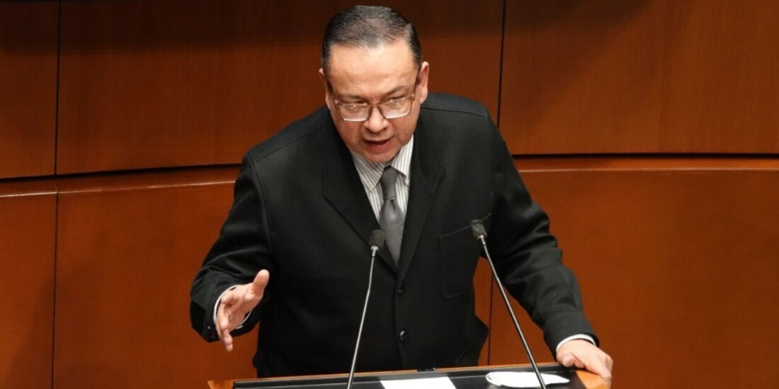 El PAN designó a Germán Martínez como representante suplente ante el INE.