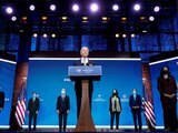 El presidente electo, Joe Biden, presenta a sus nominados a puestos de seguridad nacional y política exterior en el teatro The Queen, de Delaware.