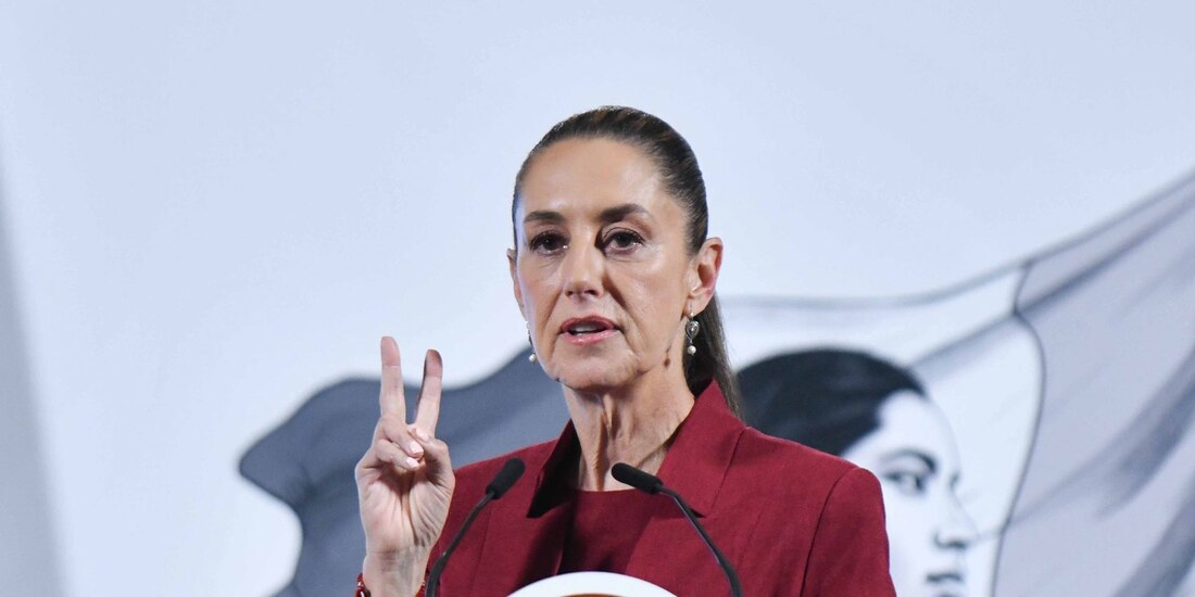 La Presidenta Claudia Sheinbaum Pardo duarnte su conferencia diaria matutina, el 2 de abril 2025