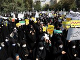 Miles de personas salieron a las calles en apoyo a la postura del régimen iraní.