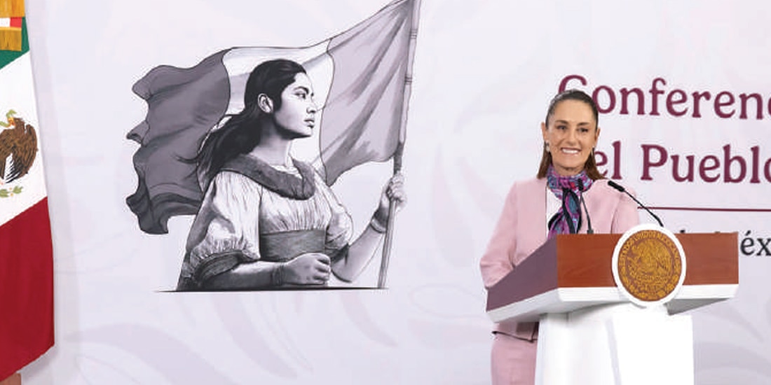 LA PRESIDENTA, ayer, en la conferencia en el Salón Tesorería