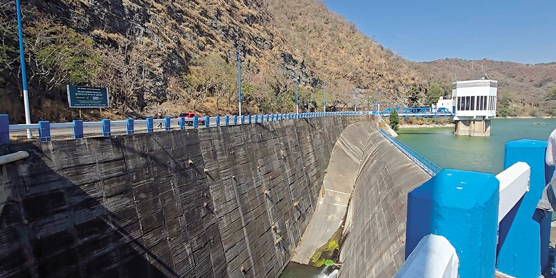 Vista de una de las presas del Sistema Cutzamala, ayer.
