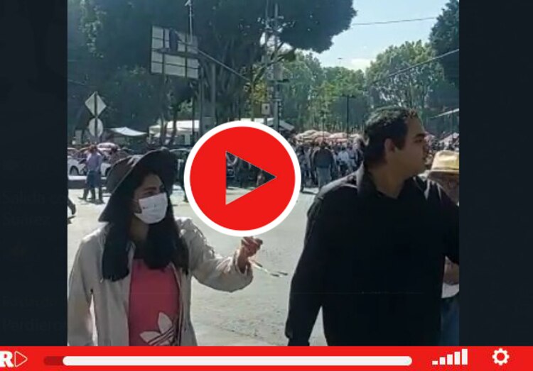 Estaciones del Metro registran alta afluencia de manifestantes.