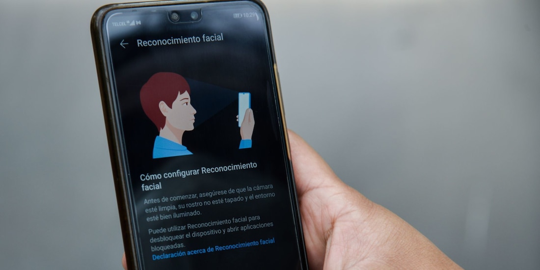 Padrón obligatorio de líneas telefónicas móviles