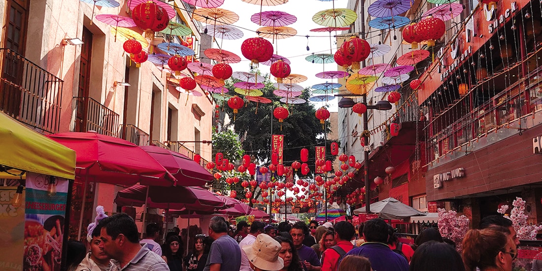 EN EL BARRIO chino se ofertan todo tipo de alimentos, como los dumplings.