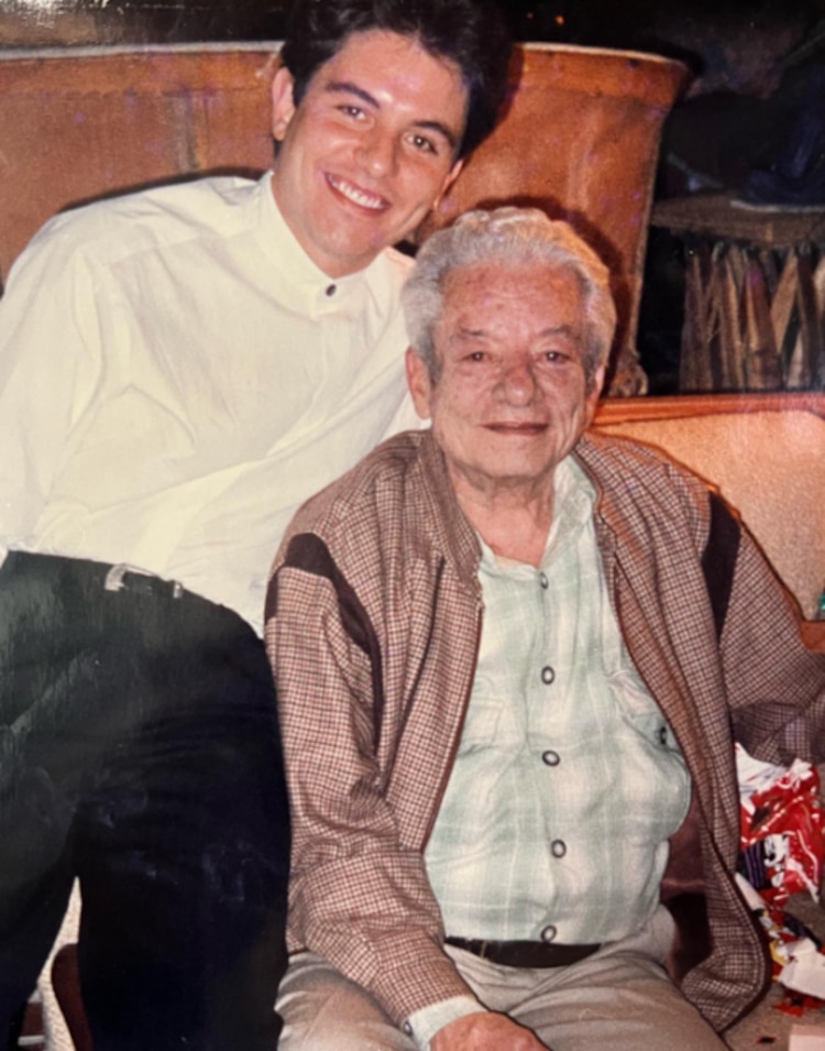 Ernesto Laguardia y su papá, Enrique Laguardia