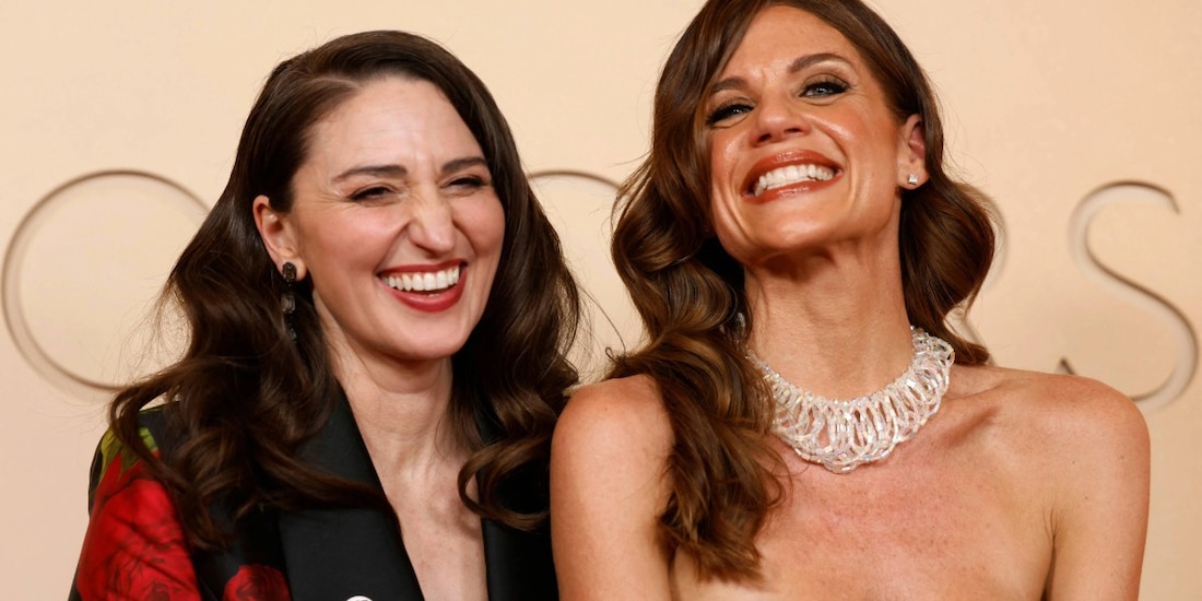 Famosos protestan en los Oscar 2026 con mensajes de ‘ICE OUT’