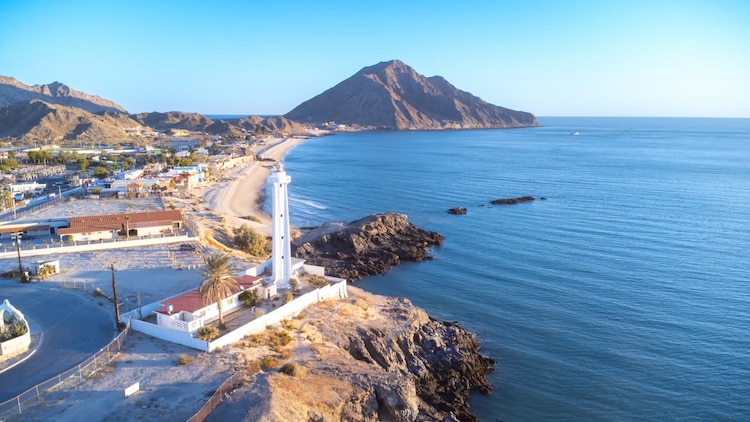 Entre destinos de Baja California, invitan a conocer playas.