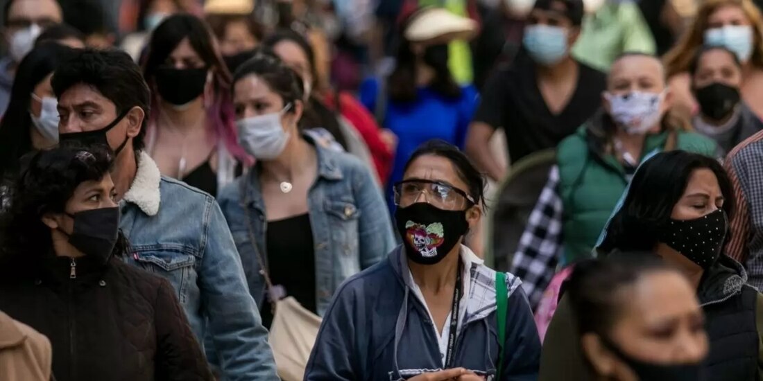 Las autoridades de salud estiman que hay 79 mil 445 casos activos de COVID-19 en México.