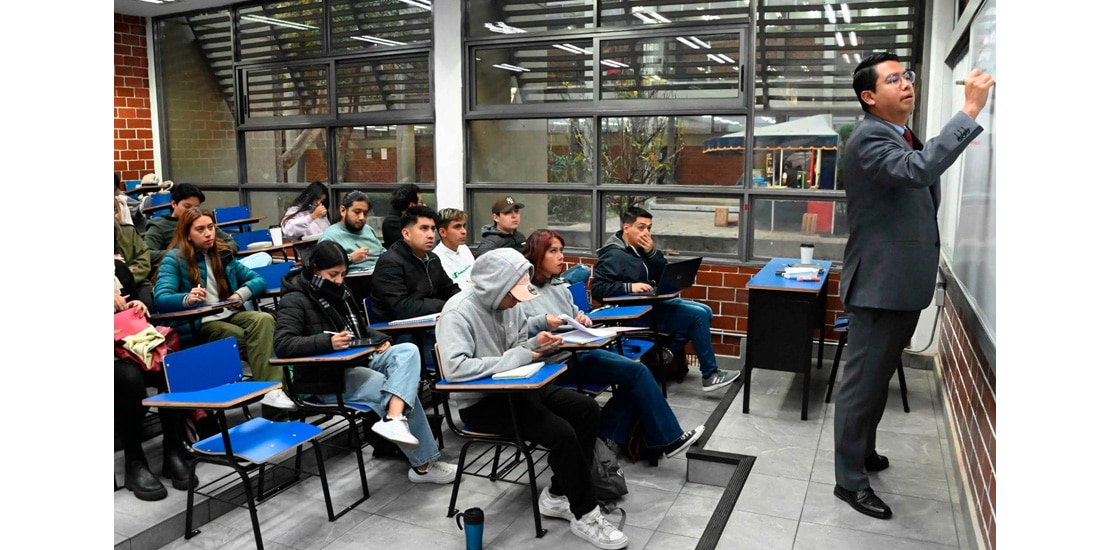 Federación alerta riesgo financiero en 18 de 35 universidades públicas