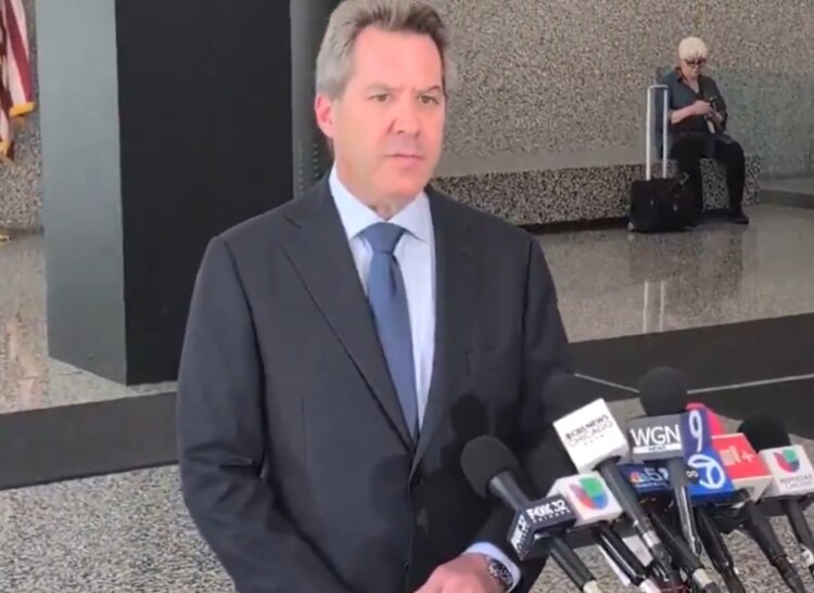 Jeffrey Lichtman, en conferencia de prensa el pasado 11 de julio tras salir de la audiencia de Ovidio Guzmán en la corte de Chicago.