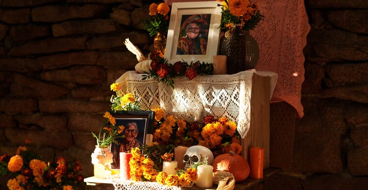 Altar del Día de Muertos