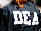 Jefe de la DEA ve “conexión mortal” entre cárteles y el Gobierno mexicano