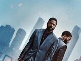El histrión John David Washington, en uno de los carteles de la película.