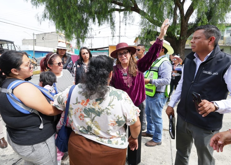 El programa “Ecatepec sin Mordidas” busca recuperar espacios urbanos y garantizar la seguridad peatonal en el municipio.