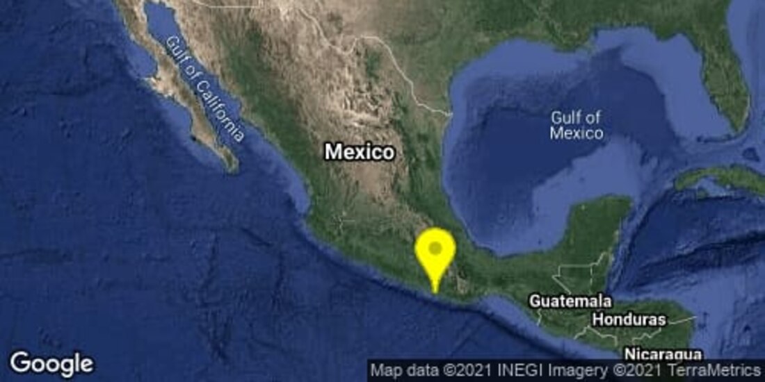 "Sismo magnitud 5.1 Loc. 43 km al noreste de Miahuatlán, Oaxaca", informó el Sismológico Nacional.