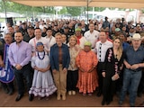 Al centro de la imagen, la Gobernadora de Chihuahua.