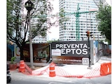 ALGUNAS firmas de análisis refieren actualmente
que la crisis del Covid-19 provocó la
desaparición de 2 mil empresas constructoras
y desarrolladoras en el país