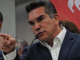 Alejandro Moreno "revienta" plenaria del PRI; Osorio Chong lo acusa de irresponsable