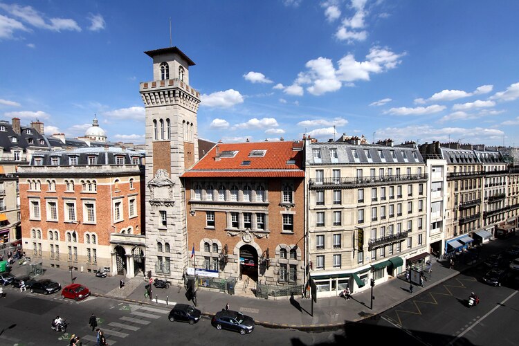 El Instituto de Oceanografía de París.