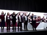 Alfonso Durazo (izq.) toma protesta a 17 coordinadores estatales de la Transformación.