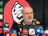 EL PORTAVOZ del CGRI, Hossein Mohebbim, durante una conferencia, ayer.