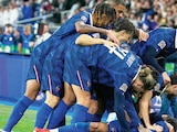 Futbolistas de Francia celebran una de sus anotaciones, ayer, en el duelo de Liga de Naciones 2026.
