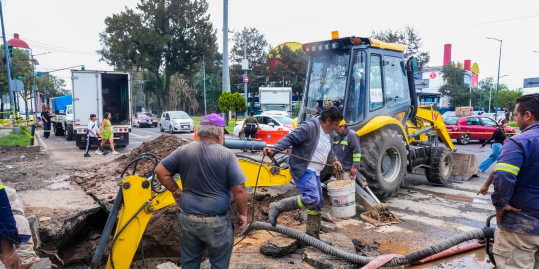 Trabajos de reparación en la Gustavo A. Madero.