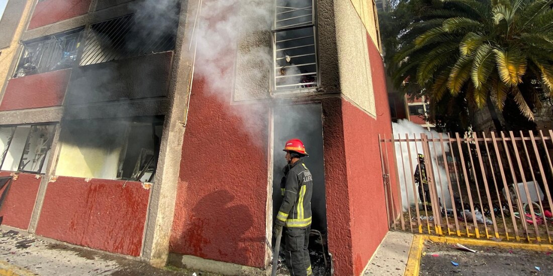 Explosión de gas en Tlanepantla, Edomex