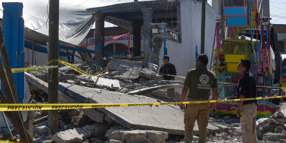 Elementos de emergencia en la escena del incidente, en Temascalcingo, Estado de México.