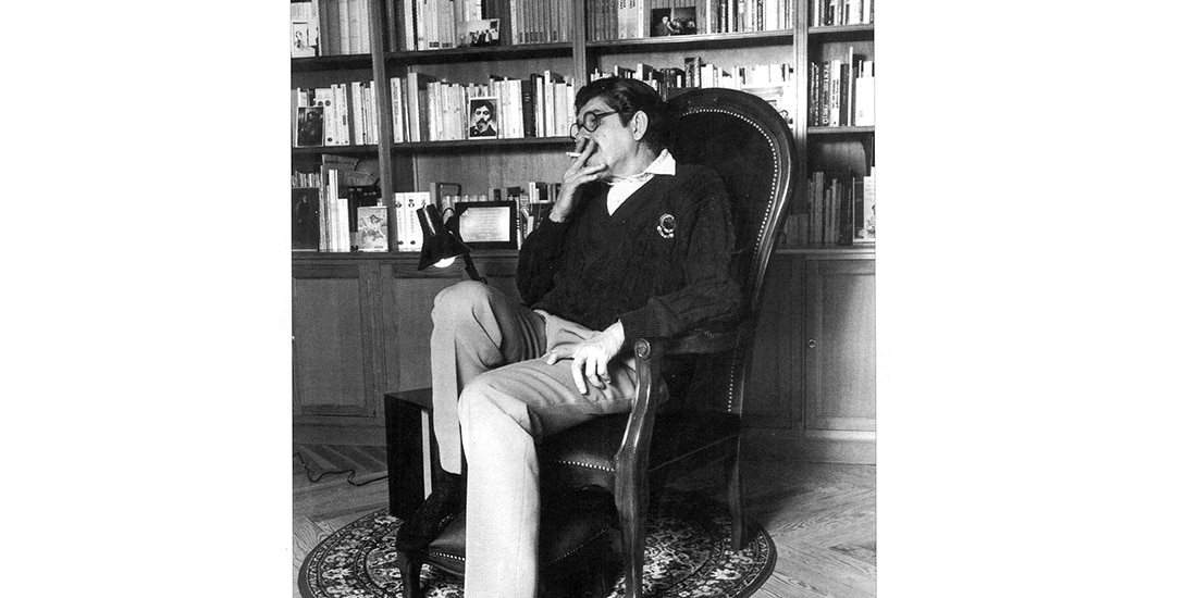 El escritor Alfredo Bryce Echenique, en 1995.