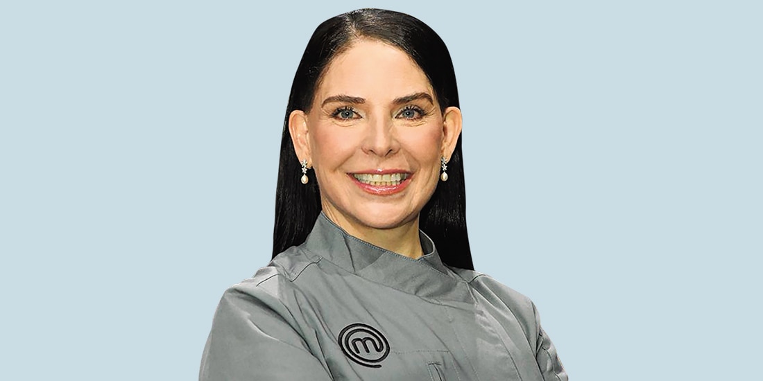 ZAHIE TÉLLEZ posa para el programa MasterChef México