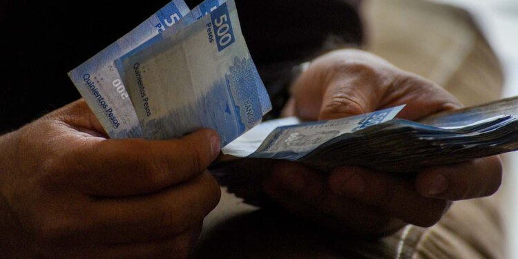 Los beneficiarios del IMSS podrán disponer de su dinero después del depósito.