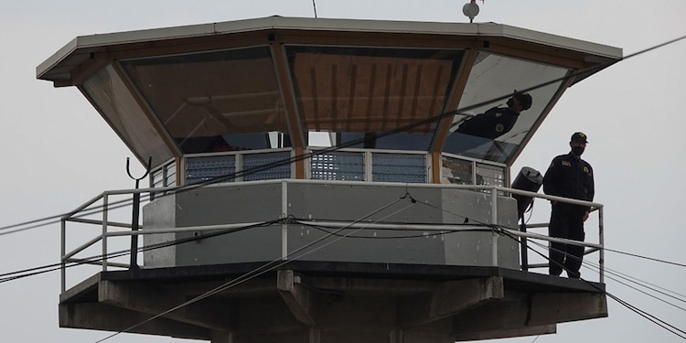 Buscan modernizar
el sistema carcelario