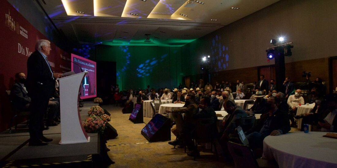 La Secretaría de Agricultura y Desarrollo Rural reconoció el rol que juega la ganadería en México para alcanzar el objetivo de la seguridad alimentaria.
