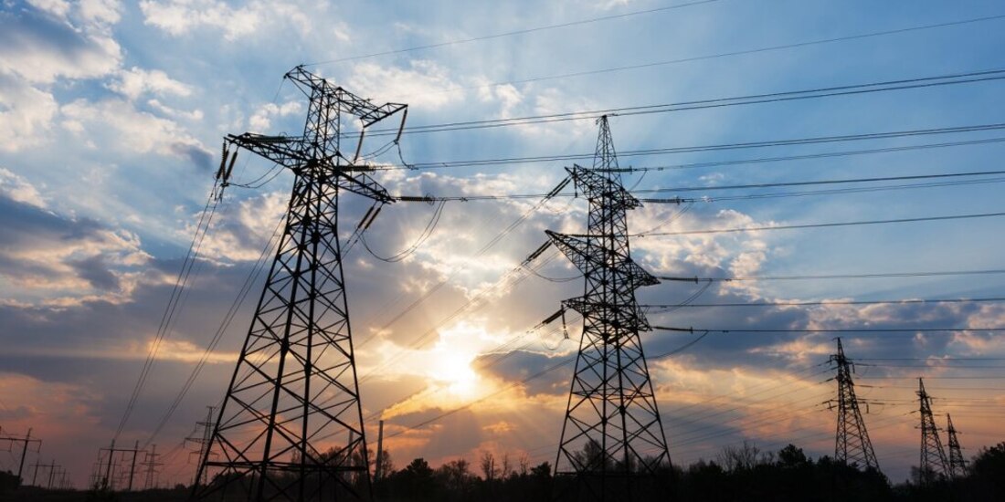 Avanza en comisiones Reforma Eléctrica; van por discusión de reservas.