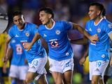 Un aficionado de Cruz Azul hizo un ritual para que La Máquina elimine al América en las semifinales de la Liga MX.