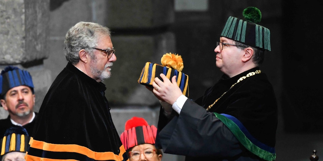 Moisés Eduardo Selman Lama, académico e investigador chileno, recibió de manos de Leonardo Lomelí, la "Investidura de Doctor Honoris Causa 2025”
