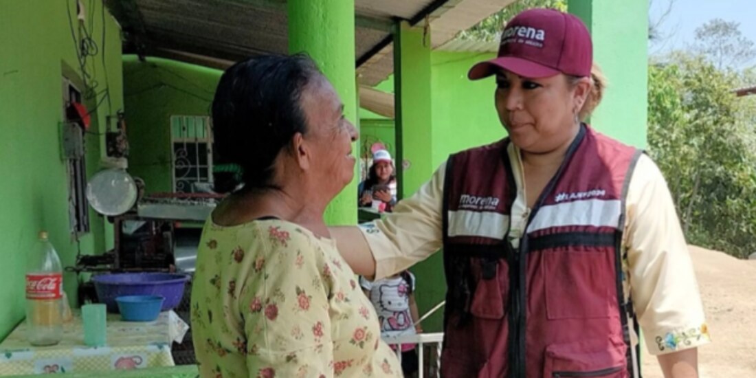 Yesenia Lara Gutiérrez, durante uno de sus recorridos de campaña, en imagen difundida por simpatizantes y amigos en las redes sociales, ayer.
