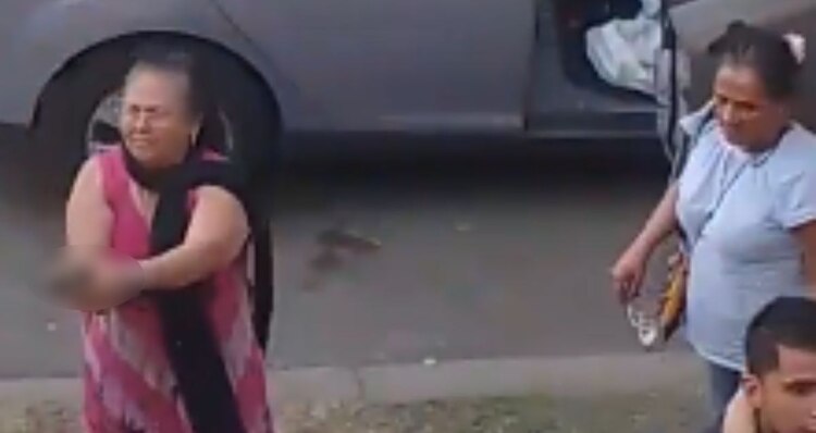 El caso de Carlota “N”, apodada “la abuela justiciera” tras defender su casa en Chalco, Edomex, con un arma de fuego, ha generado controversia.