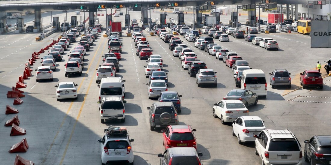 El tránsito se incrementa con el paso de las horas en la México-Cuernavaca.