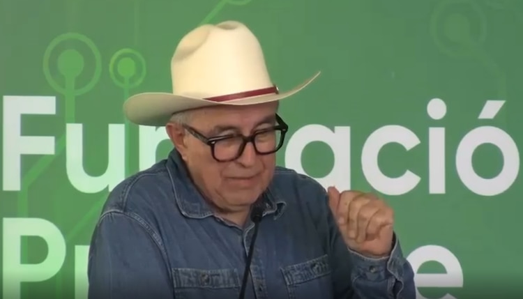 Rubén Rocha Moya fue acusado de narcotráfico por autoridades de Estados Unidos.