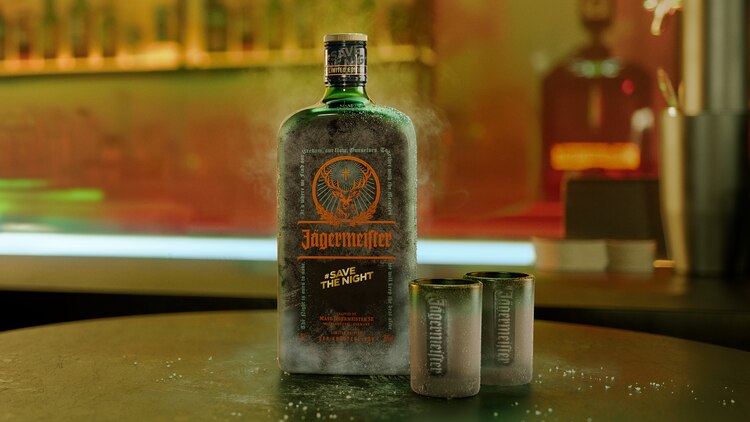 Fotografía de la botella de edición limitada para #SAVETHENIGHT