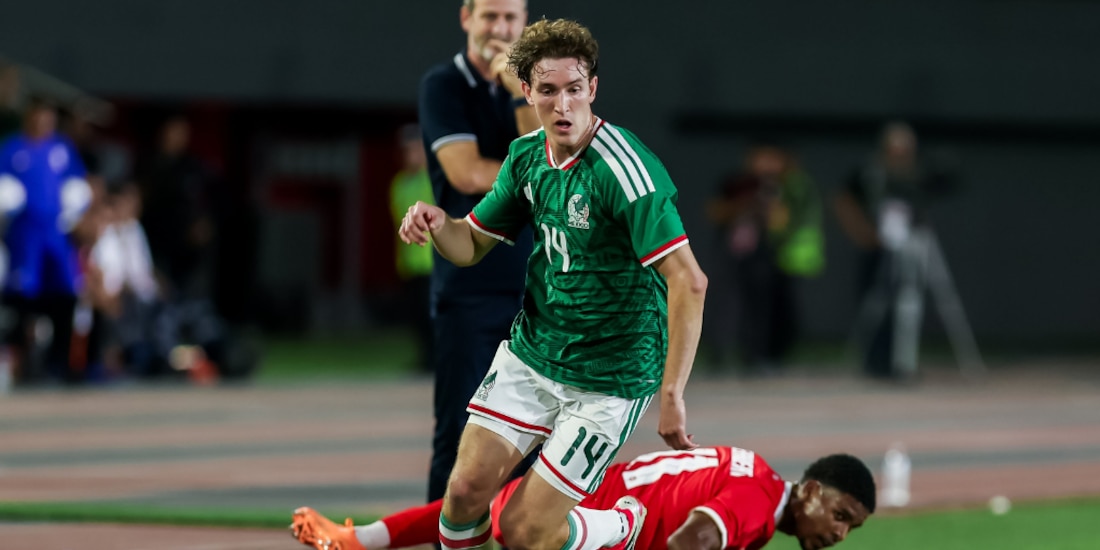 Marcel Ruiz es baja por lesión.