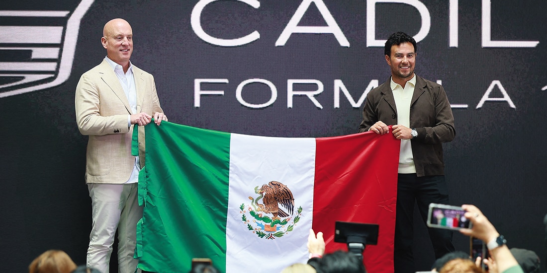 DAN TOWRISS, CEO de Cadillac, y Checo Pérez el 26 de agosto del año en curso.