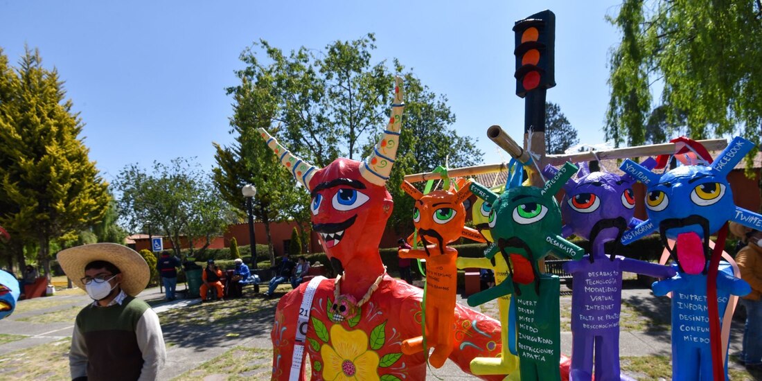 Representación de Judas de cartonería, en Estado de México.
