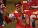 Patrick Mahomes irreconocible confronta a un miembro de los Chiefs